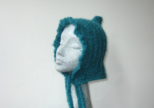 Teal Pointed Bonnet