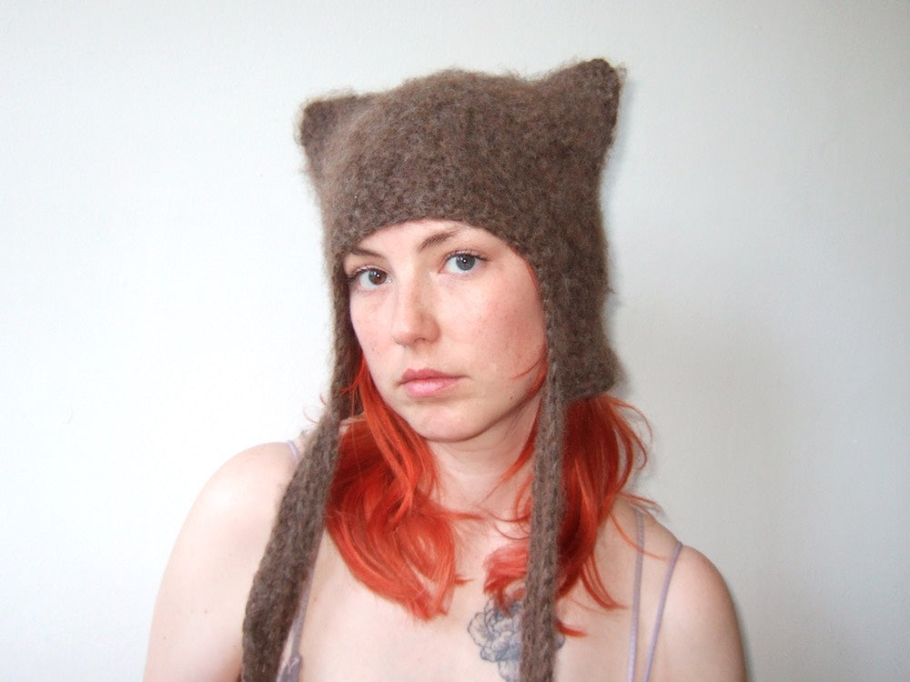 Fluffy Cat - Brown